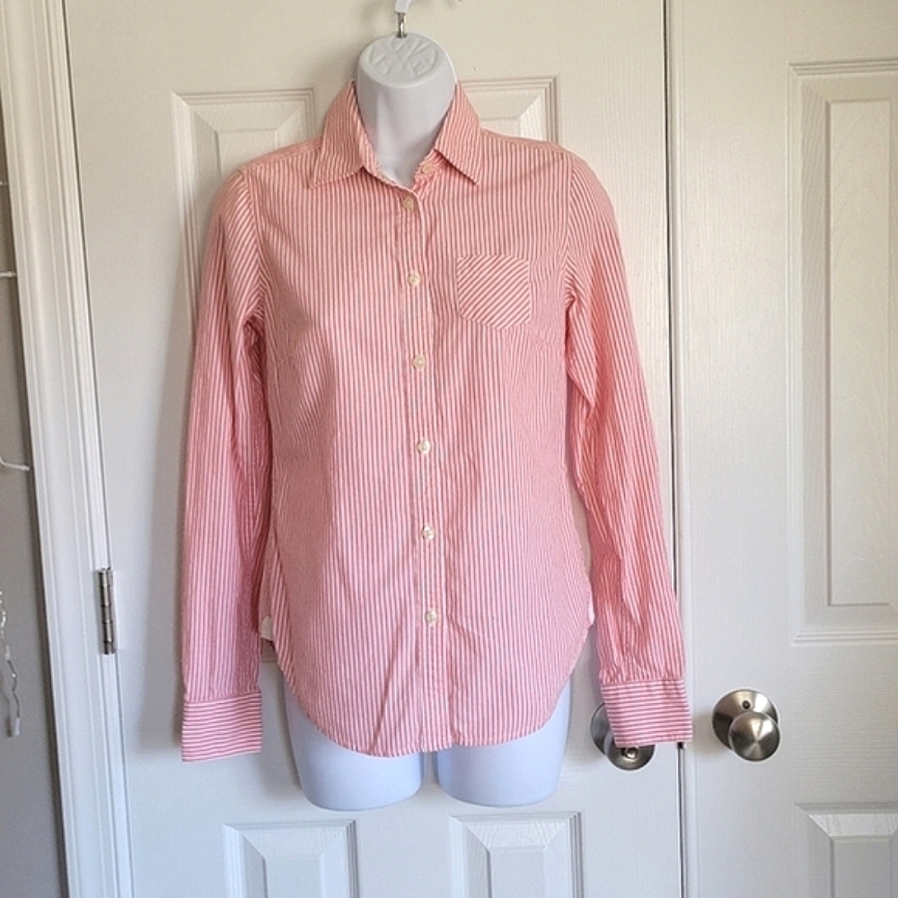 American Eagle‎ Outfitters Favorite pink white stripe button down dress shirt 0